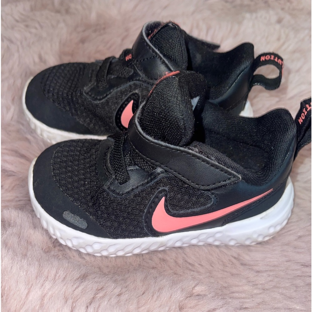 Nike 5C baby girl
